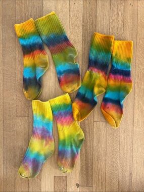 3 pairs of MAGGIES ORGANICS Tie-Dye Rainbow Organic Cotton Socks